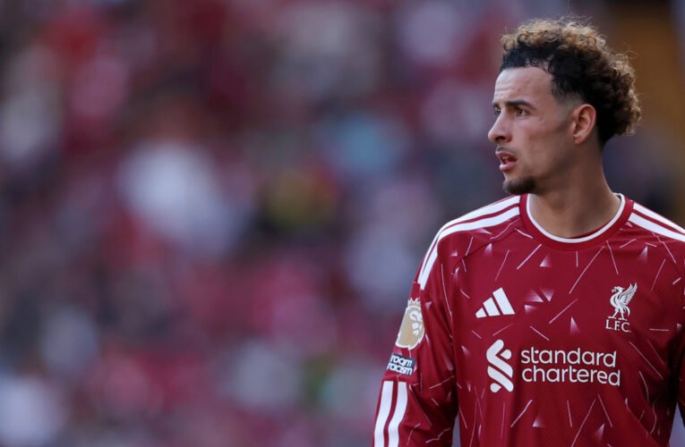 O Inter dá prioridade a Khalaili, mas não está disposto a desistir da negociação com o Liverpool por Jones