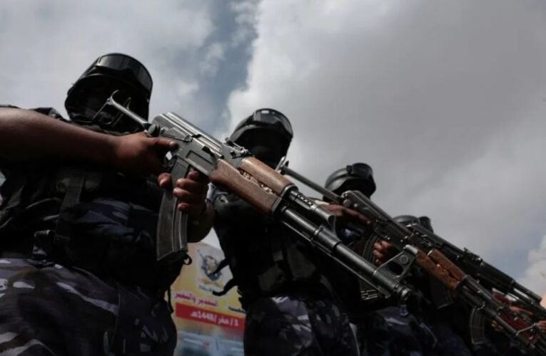 Disparos dos houthis contra campos petrolíferos sauditas no Mar Vermelho