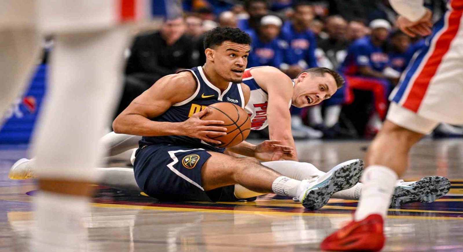 Depois de igualarem a proposta de contrato apresentada a Spencer Jones, será que os Nuggets têm demasiados avançados e poucos bases?