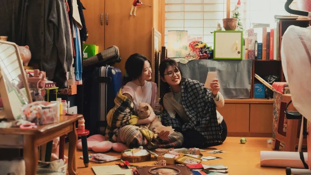 A estreia como atriz de Feng-i Fiona Ron e Shuhua em ‘Happily Ever After’