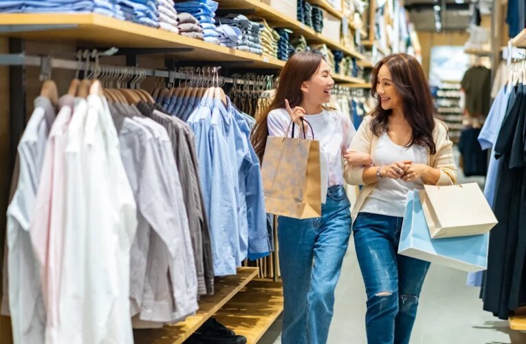 A rede de moda com desconto de 80 anos está fechando 120 lojas