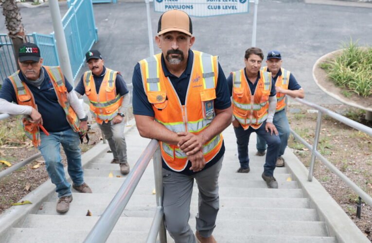 Conheça o homem que é curador do famoso jardim botânico do Dodger Stadium