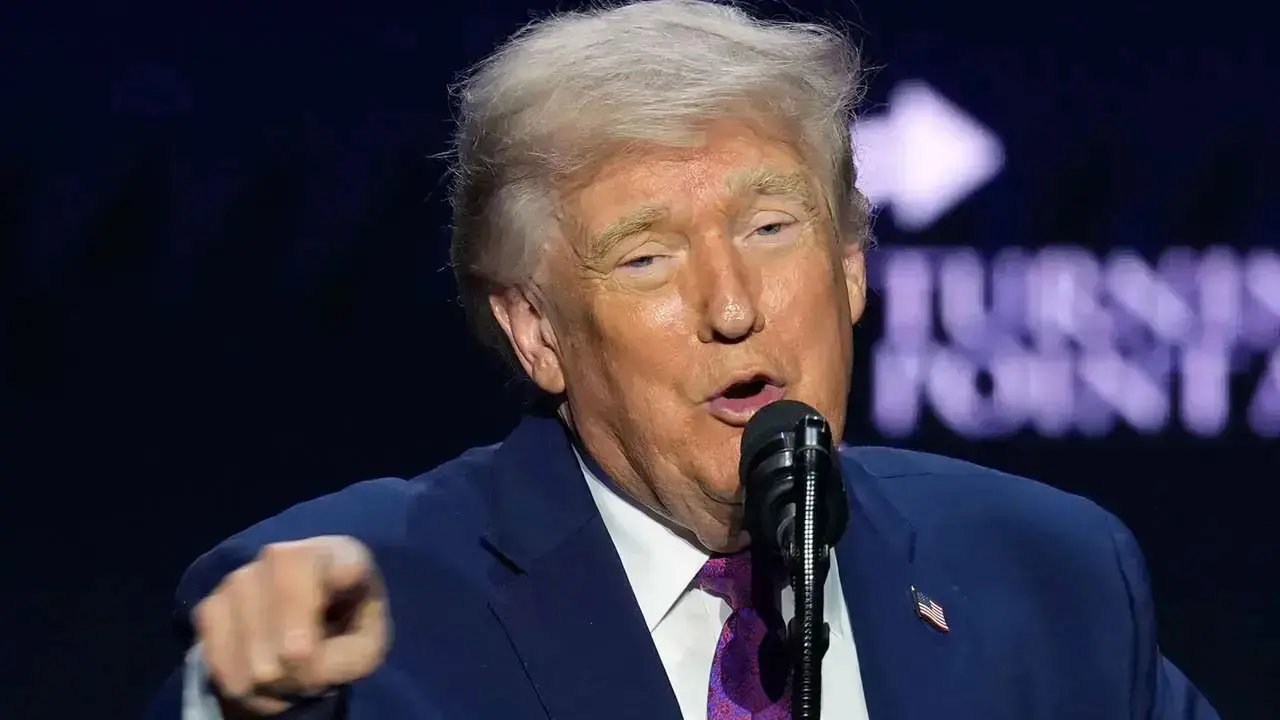 Donald Trump exigiu que os países pagassem uma compensação aos EUA por garantirem a segurança do Estreito de Ormuz