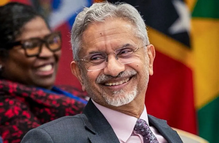 EAM Jaishankar discutindo a Parceria Transpacífico da Índia na reunião da FIPIC em Nova York