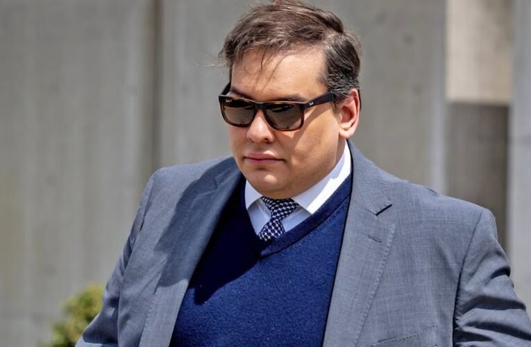 George Santos expulso do Calci por abuso de informação privilegiada