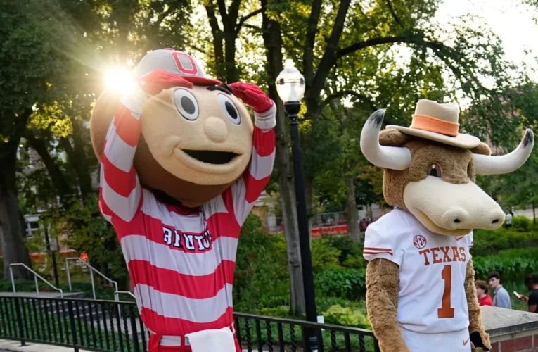 O futebol universitário precisa de mais jogos como Ohio State x Texas
