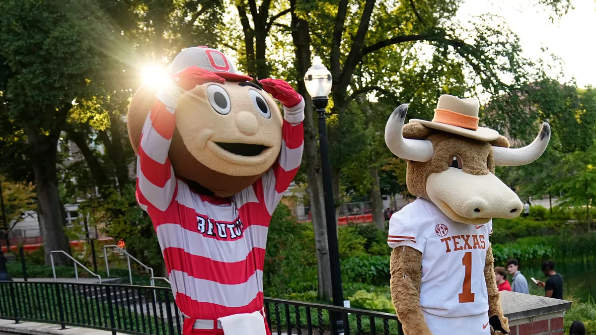 O futebol universitário precisa de mais jogos como Ohio State x Texas