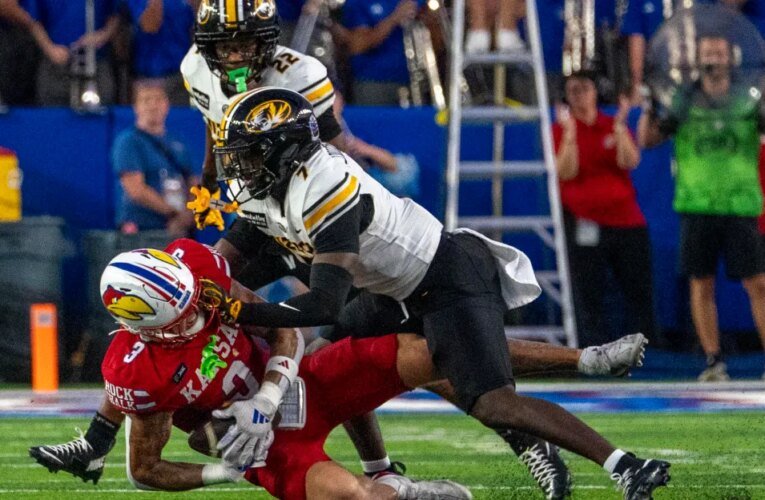 Os linebackers do futebol Mizzou continuam a tendência de grandeza
