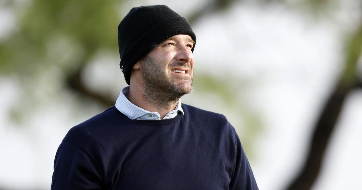 Tony Romo está abordando sua “dependência excessiva do álcool” depois de não contestar uma acusação de OWI