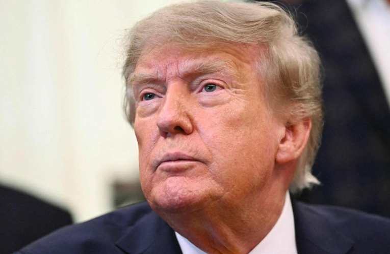 Trump disse que os EUA “essencialmente assumiram o controle do Irã” e assumiram o controle de Ormuz