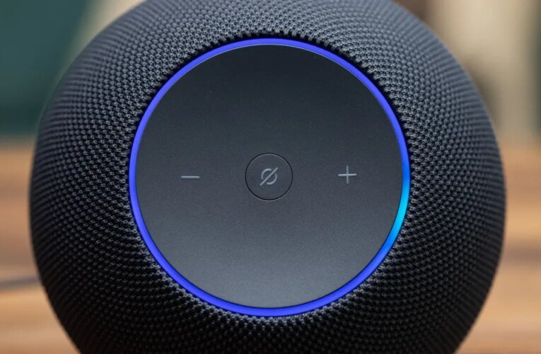 Amazon Alexa Plus canta misteriosamente “la la la” por minutos a fio