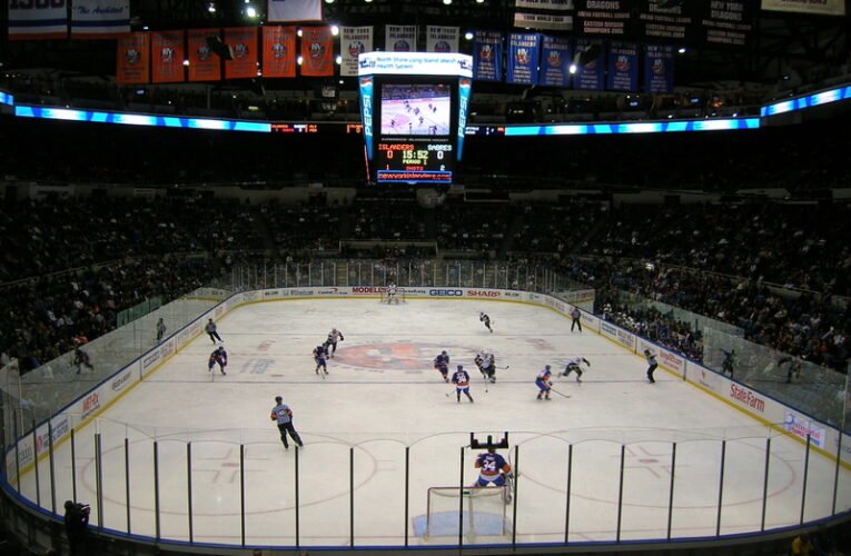 Em uma mudança no front office, os Islanders contrataram Evan Gould como gerente geral da AHL