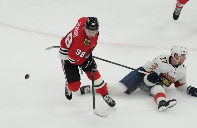 Lars Eller marca o primeiro gol dos Panteras em uma vitória difícil sobre os Blackhawks