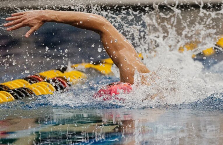 Mizzou Swim + Dive varre o estado de Indiana e o estado de Missouri em sua estreia em casa