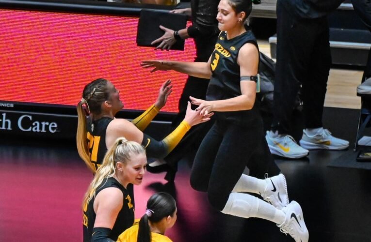 O vôlei Mizzou continua sua seqüência de vitórias com vitórias fora de casa