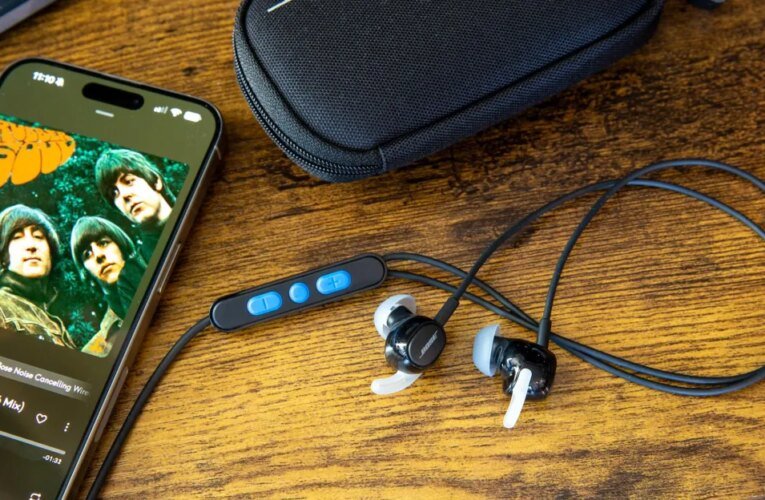 Os novos fones de ouvido com fio da Bose são simples no bom sentido.