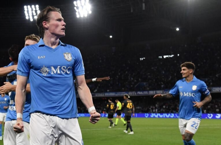 Scott McTominay, do Napoli, está se preparando para um thriller no derby contra a Roma.
