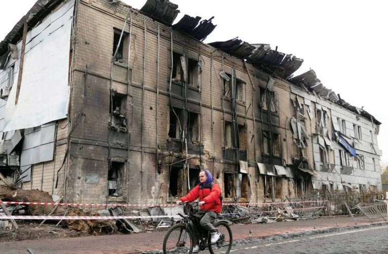 Trégua local em Oleshki enquanto Kiev enfrenta ataques de mísseis e drones